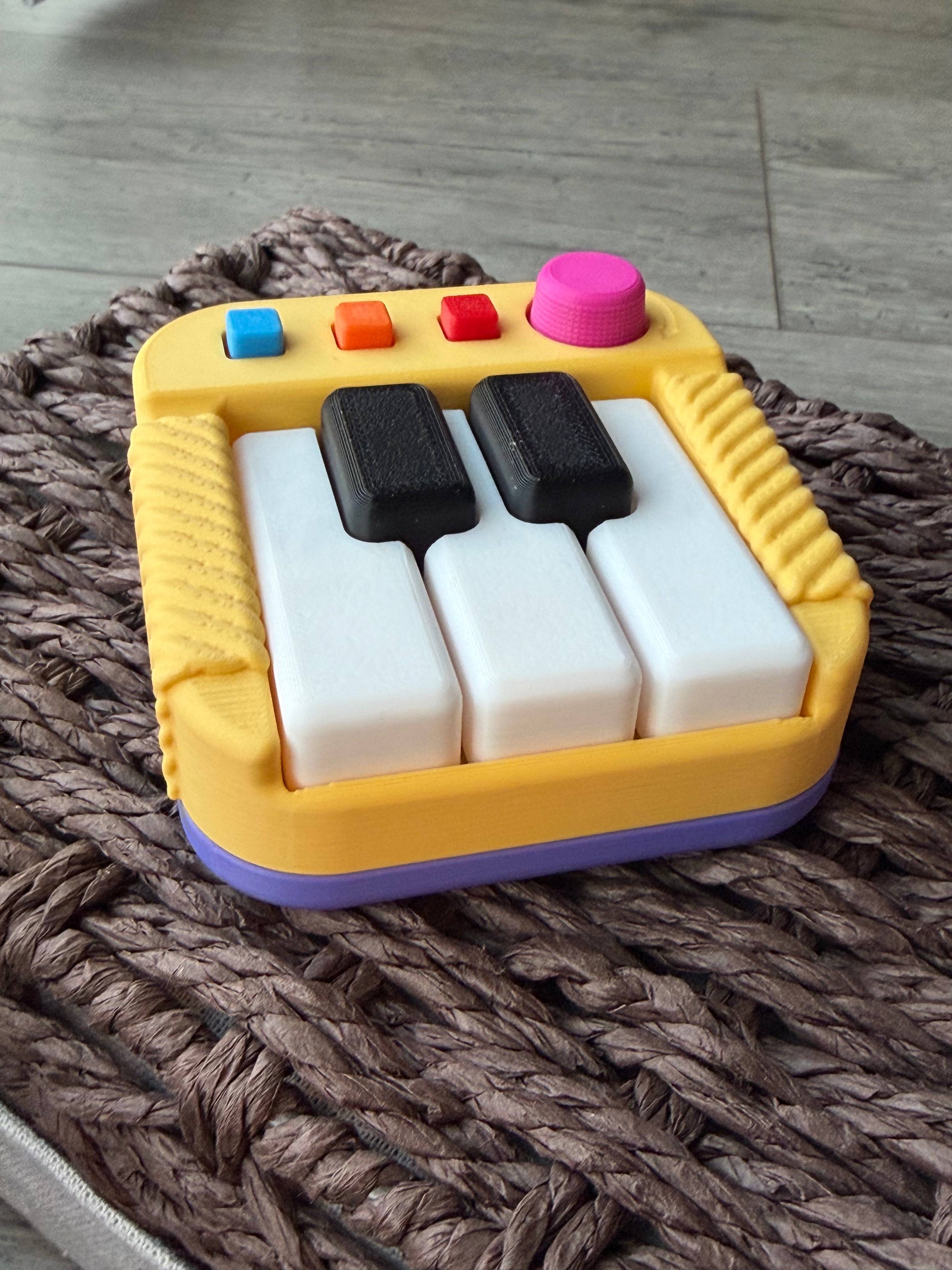 Piano Keyboard Clicker Fidget Small