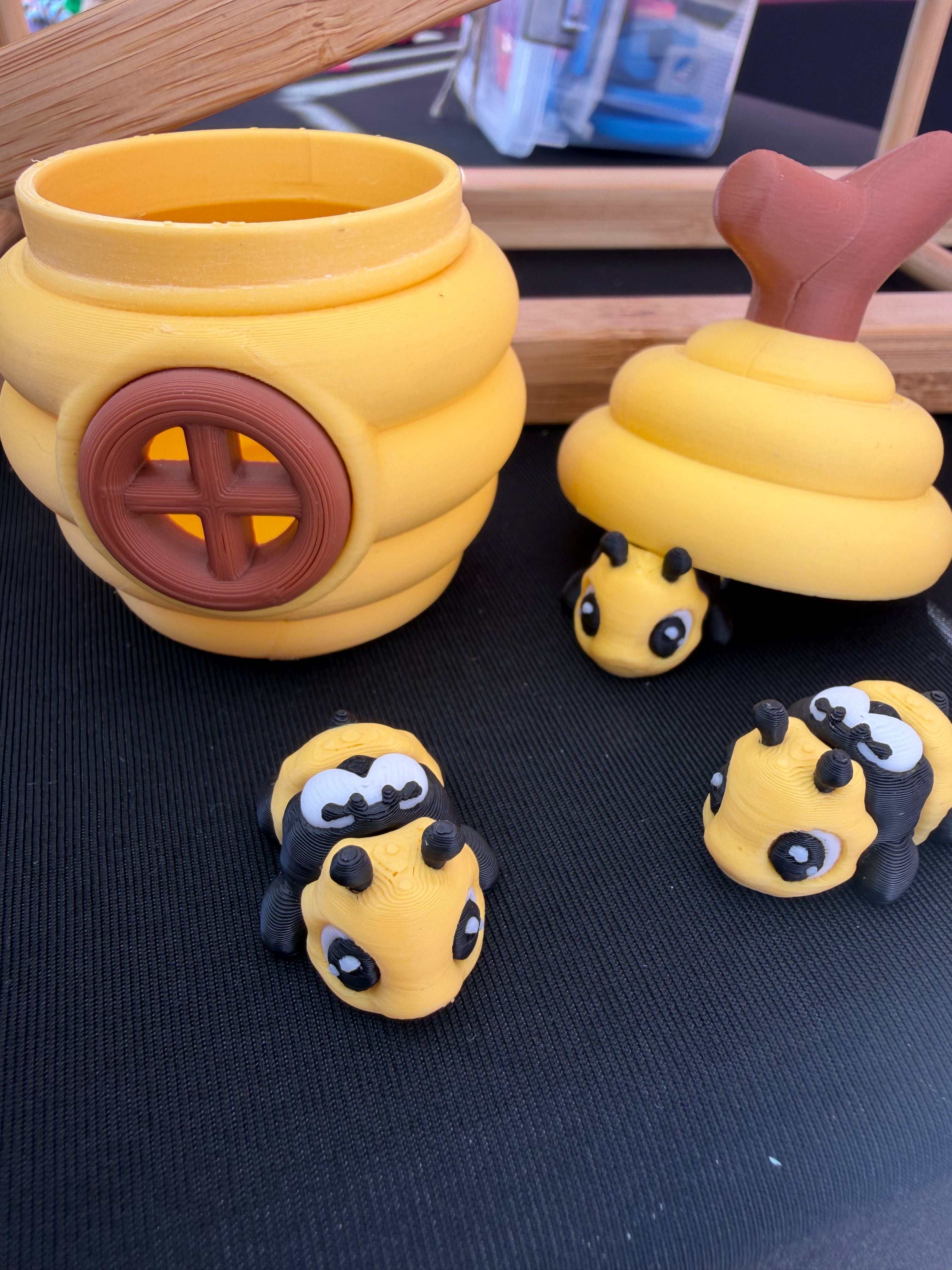 Beehive Mini World